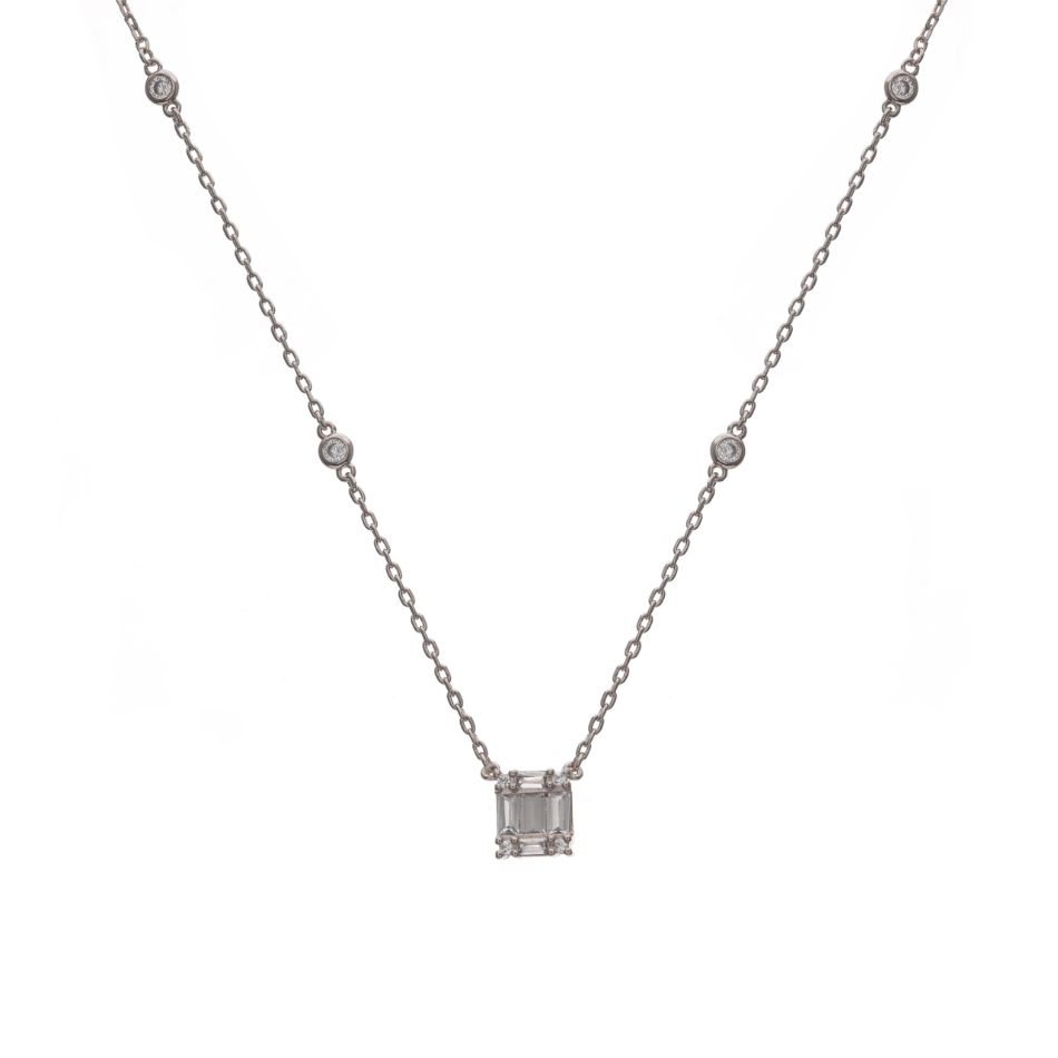 Avril Dot Casual Necklace