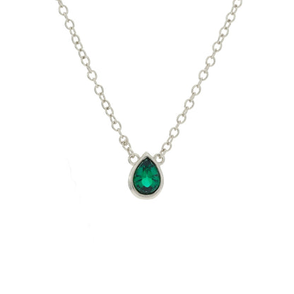 Nostalgic Teardrop White Casual Necklace