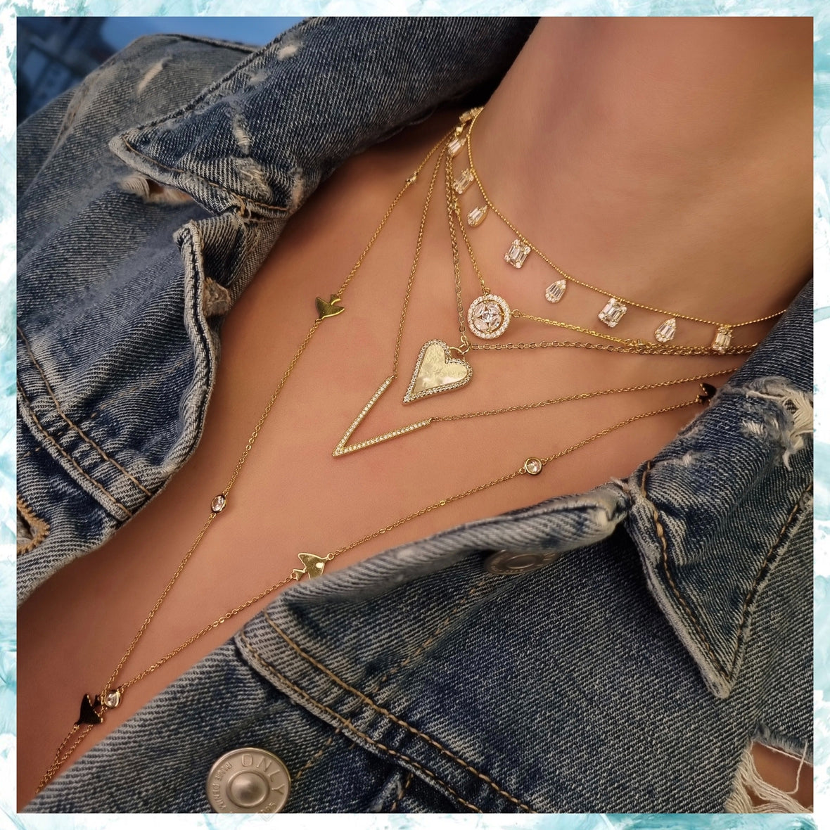 The V Elegance Casual Necklace