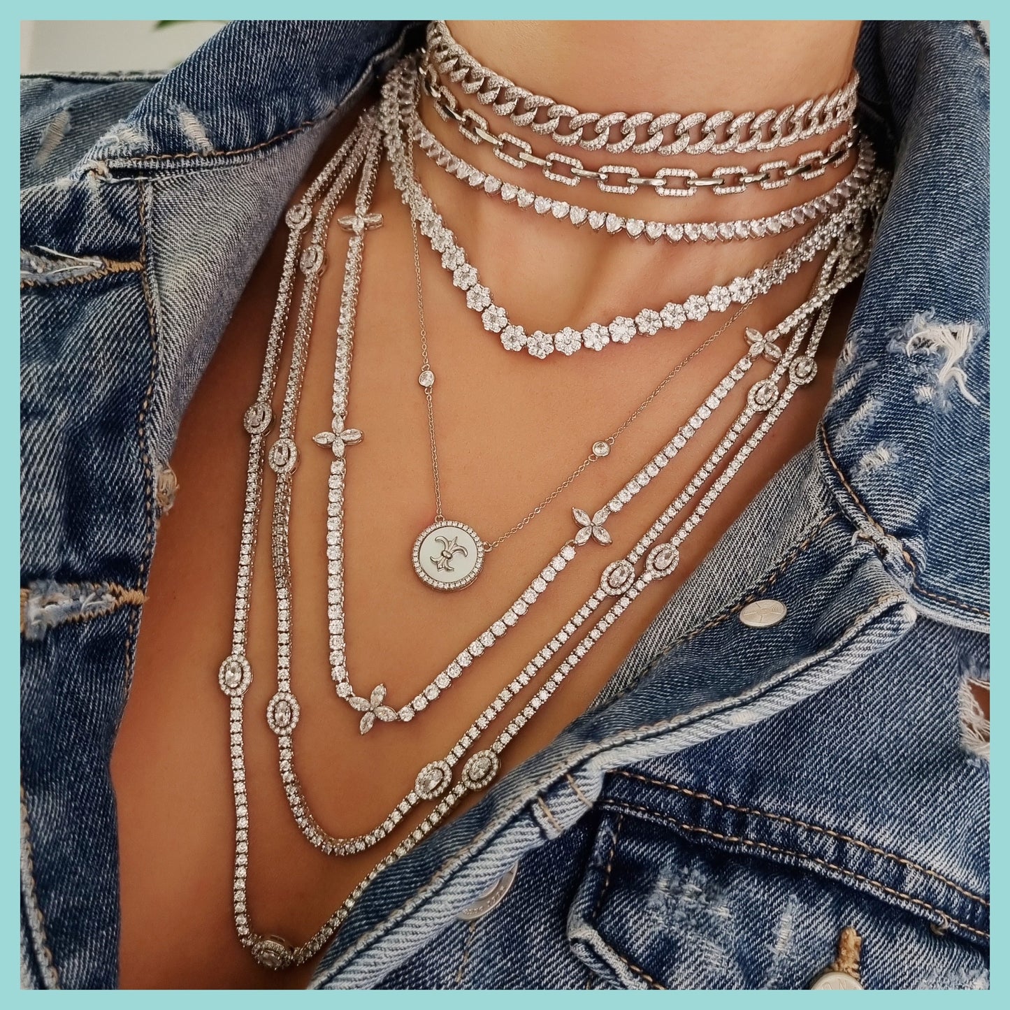 Mini Lily Flower Casual Necklace